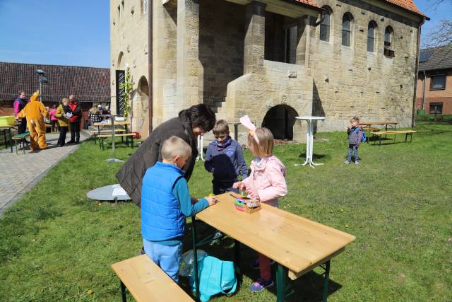 Osterfestgottesdienst mit Osteraktionen