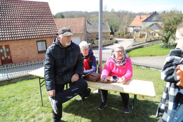 Osterfestgottesdienst mit Osteraktionen