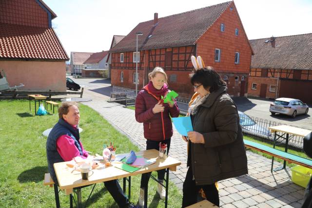 Osterfestgottesdienst mit Osteraktionen