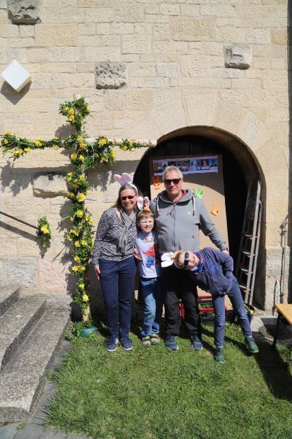 Osterfestgottesdienst mit Osteraktionen