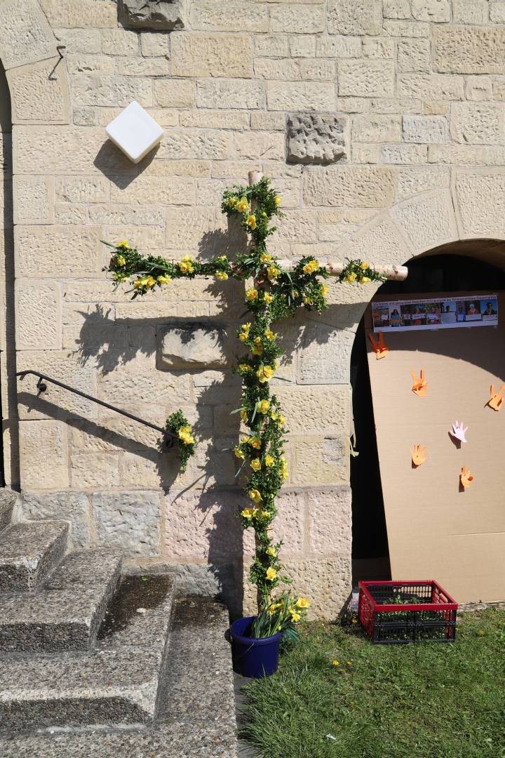 Osterfestgottesdienst mit Osteraktionen