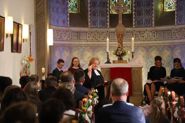 Bericht über die Konfirmation in der St. Franziskuskirche