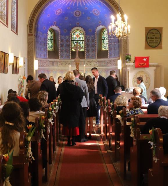 Bericht über die Konfirmation in der St. Franziskuskirche