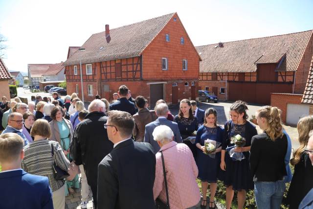 Bericht über die Konfirmation in der St. Franziskuskirche