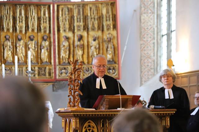 Verabschiedung von Pastorenehepaar Susanne und Wolfgang Richter in Gronau