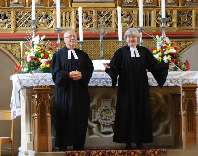 Verabschiedung von Pastorenehepaar Susanne und Wolfgang Richter in Gronau