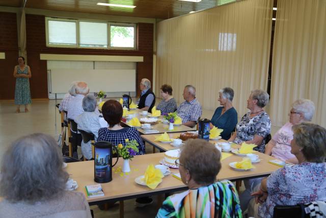 Geburtstagskaffee der Senioren in Weenzen