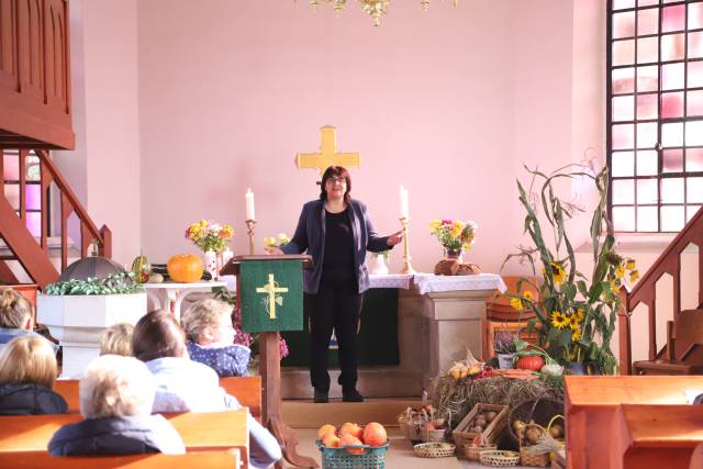 Erntedankfest in der St. Maternuskapelle in Weenzen