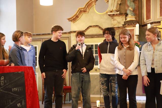 Impressionen vom Vorstellungsgottesdienst der Konfirmanden