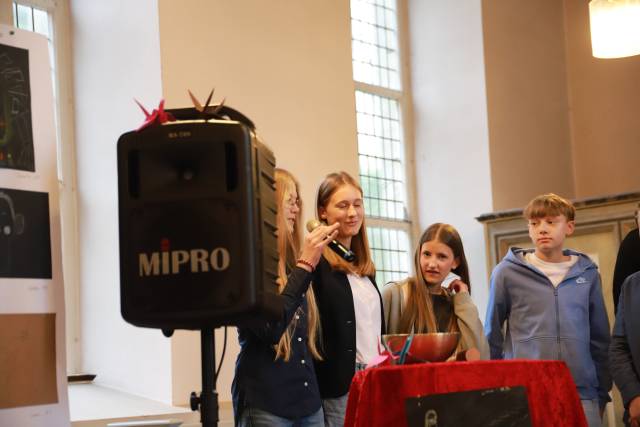 Impressionen vom Vorstellungsgottesdienst der Konfirmanden