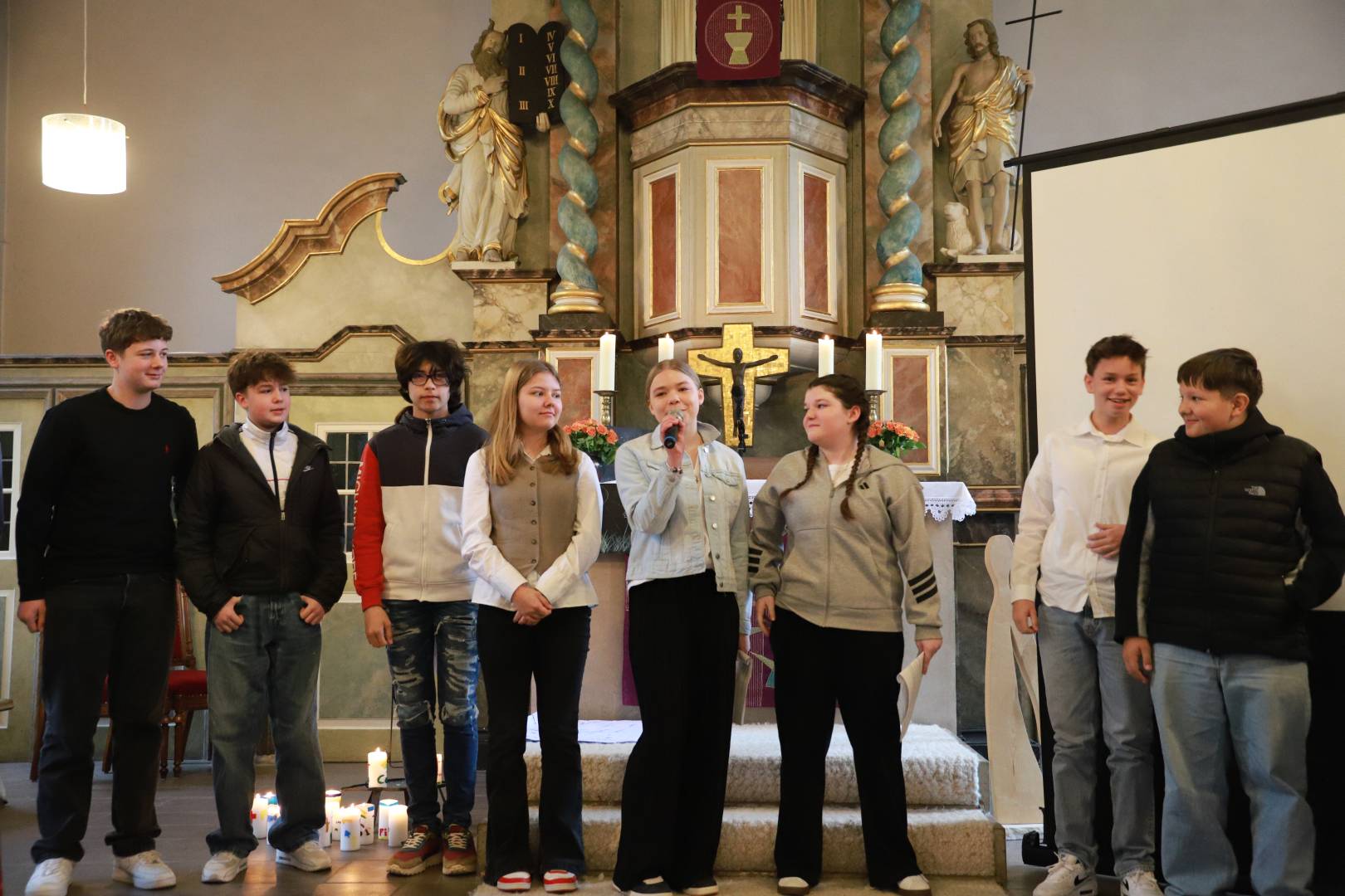 Impressionen vom Vorstellungsgottesdienst der Konfirmanden