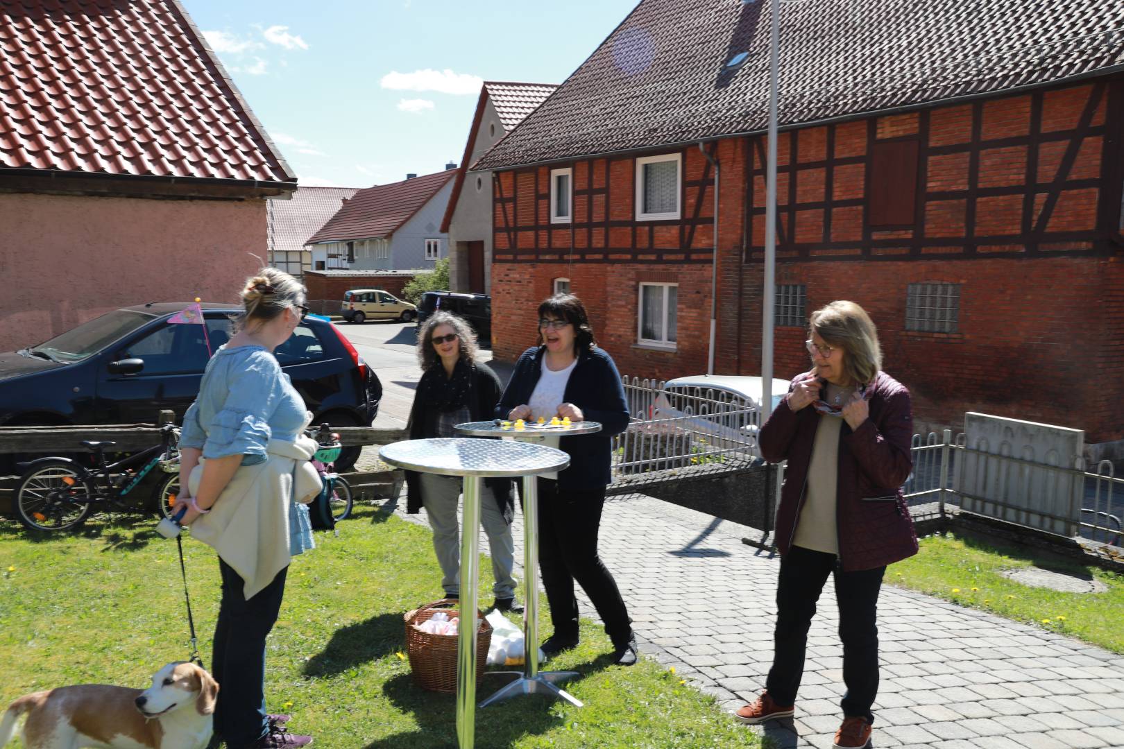 Ostermontag an der St. Franziskuskirche mit Aktionen