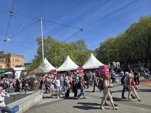 Impressionen von der Eröffnung des Kirchentages in Hannover