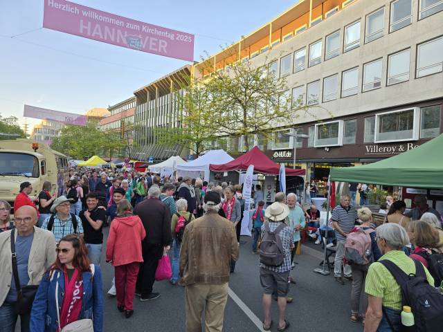 Impressionen von der Eröffnung des Kirchentages in Hannover