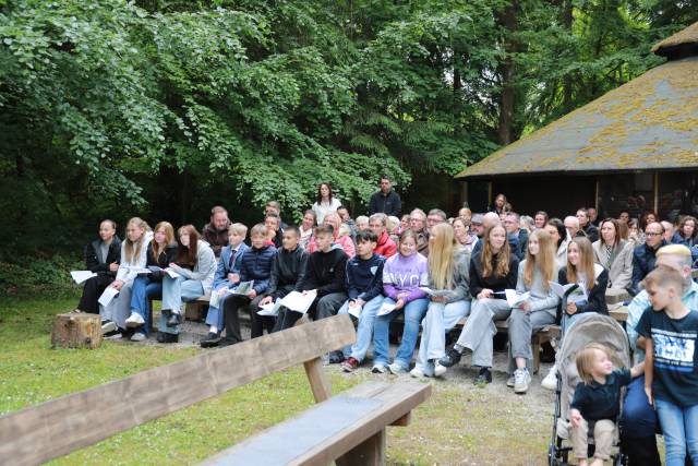 Begrüßungsgottesdienst an der Köhlerhütte