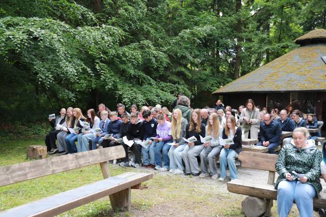 Begrüßungsgottesdienst an der Köhlerhütte