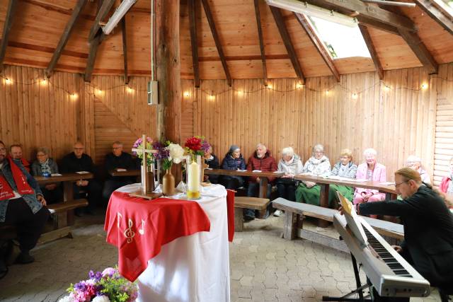 Ökumenischer Gottesdienst am Pfingstmontag in der Köhlerhütte