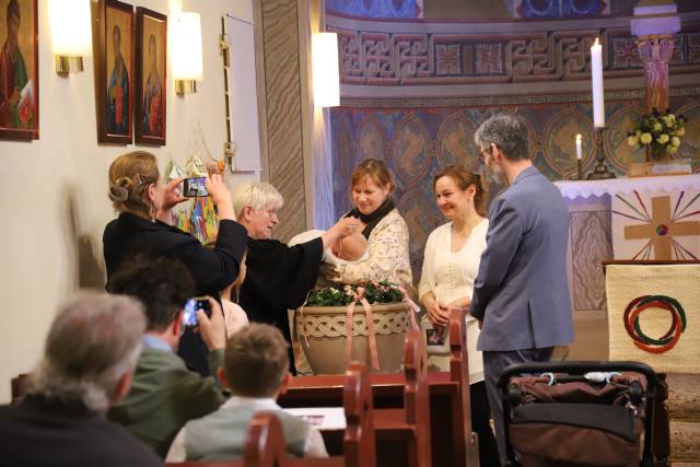 Taufe von Melisande Estelle Kabuth in der St. Franziskuskirche