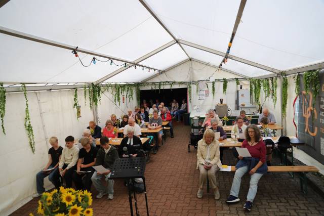Dorffest in Fölziehausen