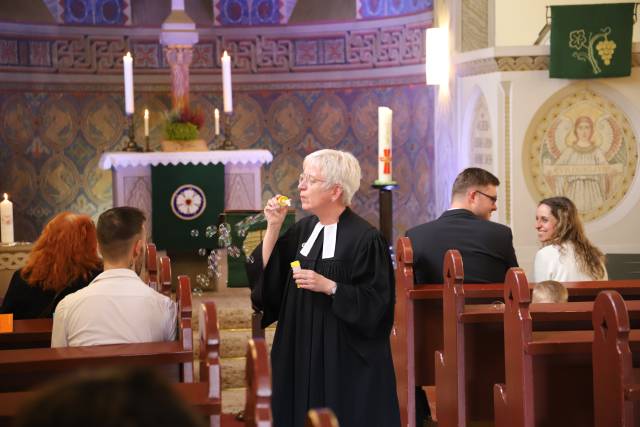 Taufe von Luisa Grunwald in der St. Franziskuskirche